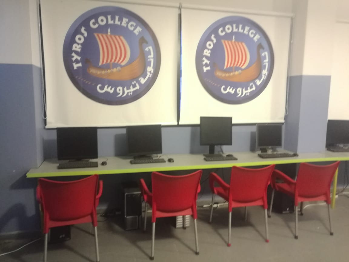 تعلن ثانوية تيروس بفرعيها الإنكليزي والفرنسي عن إستمرار التسجيل للعام الدراسي القادم 2018-2019